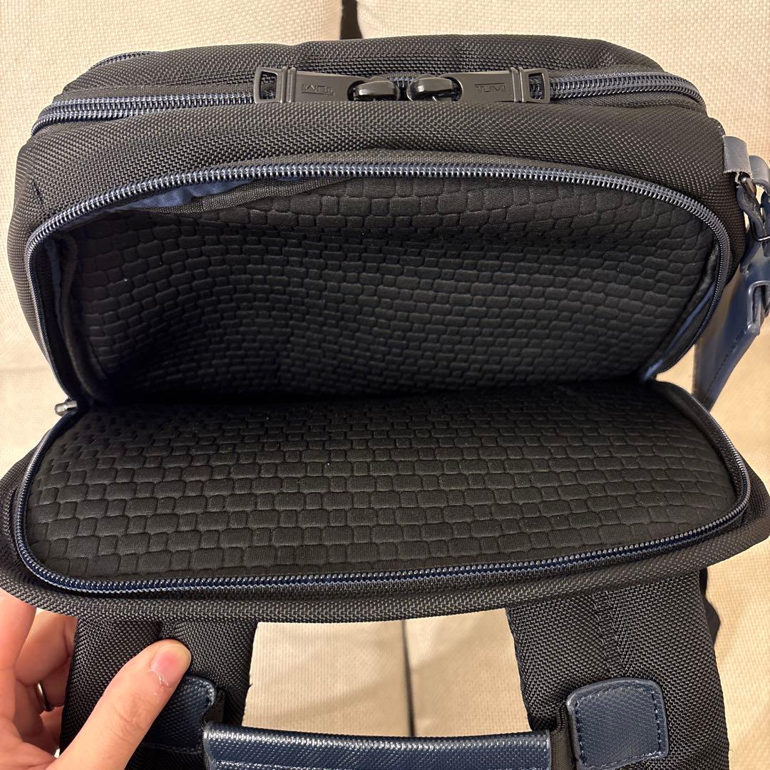 【日本限定カラー】tumi スリム・バッグパック