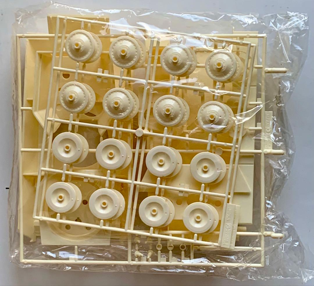 グンゼ ハイテックシリーズ 1/35パンサー戦車G型 プラモデル 極レア 希少品