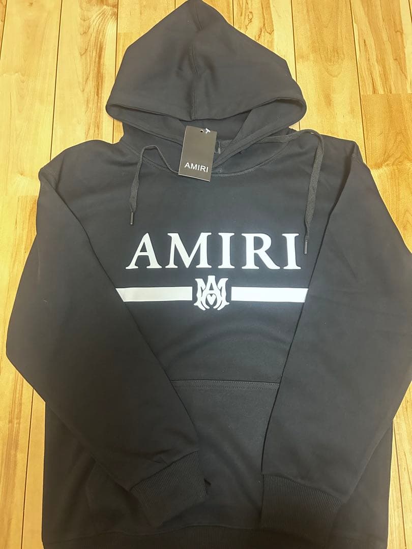 アミリパーカー XL ガチャ路上