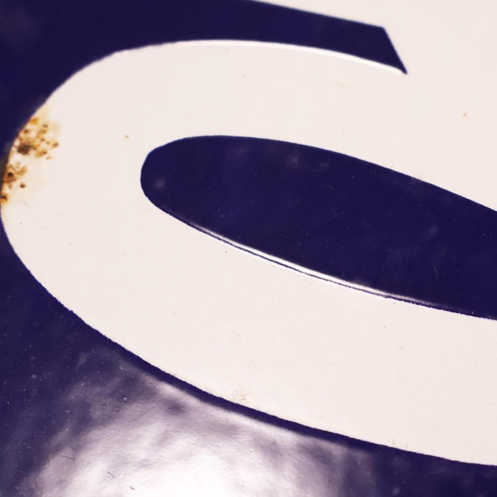 凹み文字】国鉄ホーロー駅名板・看板 さくらぎちょう（桜木町