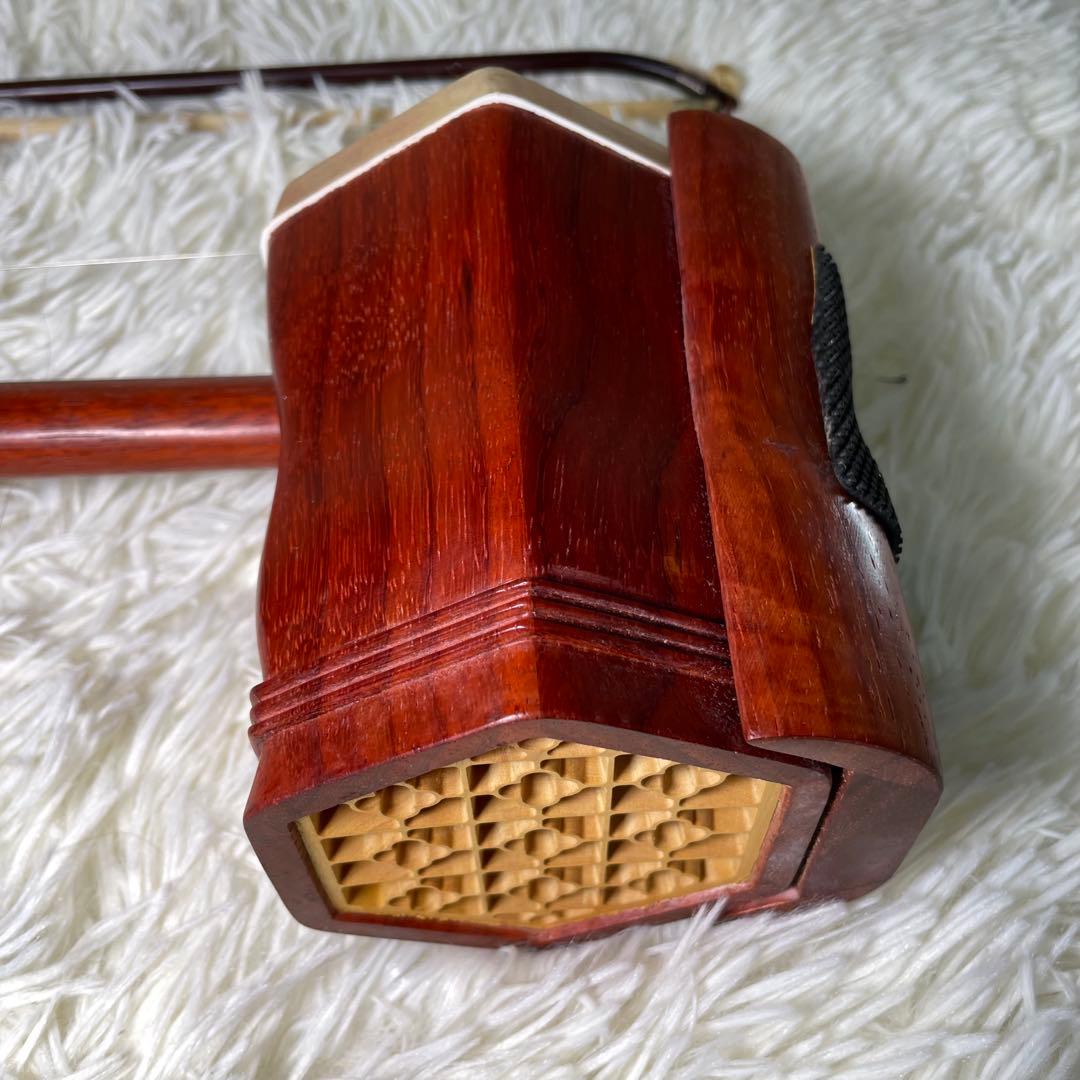 二胡弦楽器　付属品多数