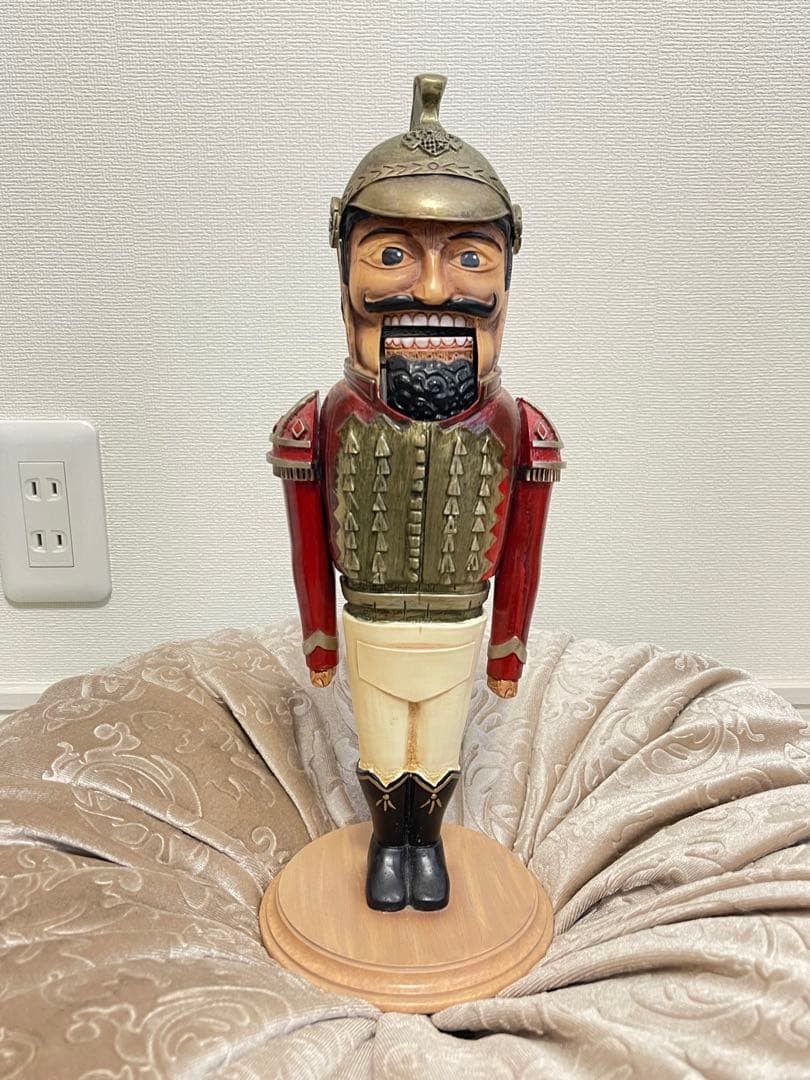 くるみ割り人形と秘密の王国 ディズニー 世界限定1800個   シリアルナンバー