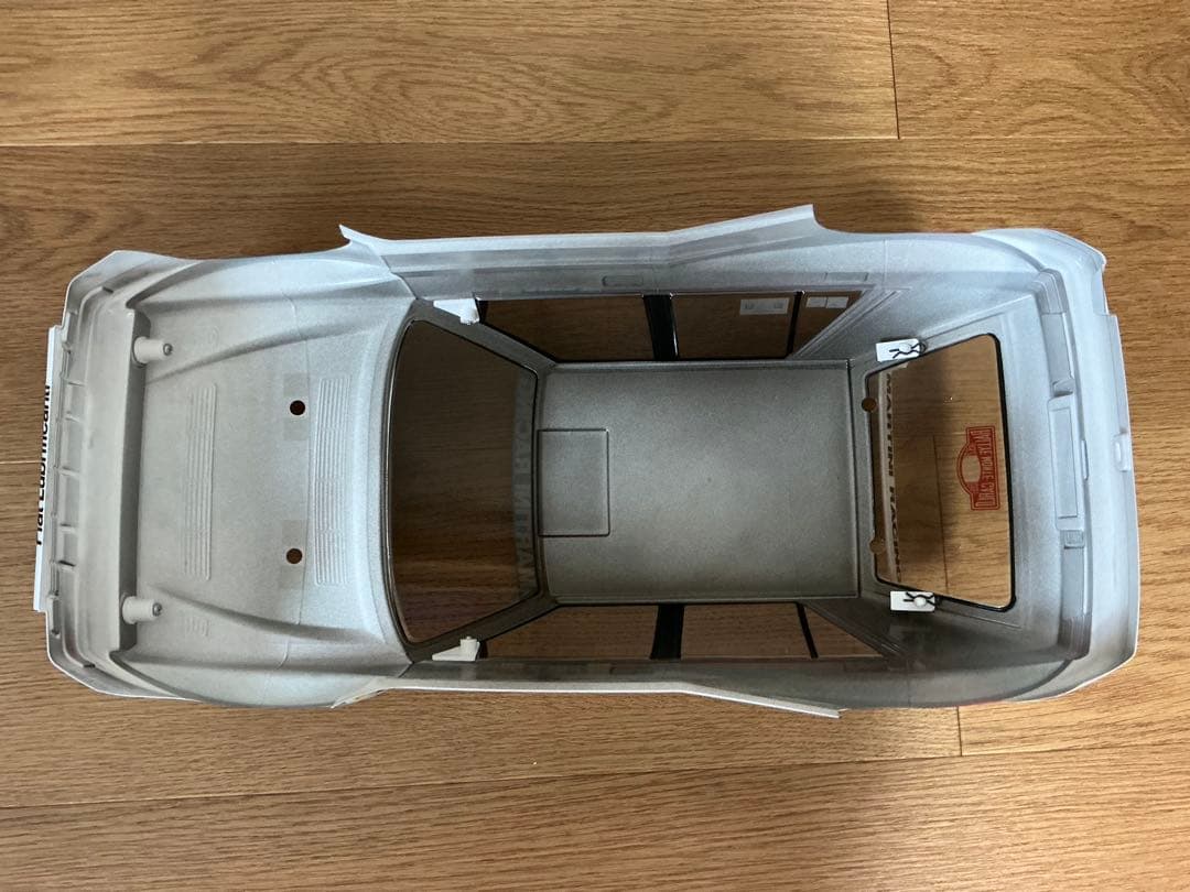 新品 タミヤXB ランチアデルタ メーカー塗装済みボディ、タイヤホイールセット