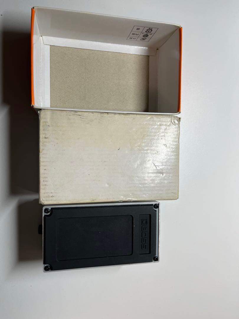 ギター BOSS Chromatic Tuner TU-2