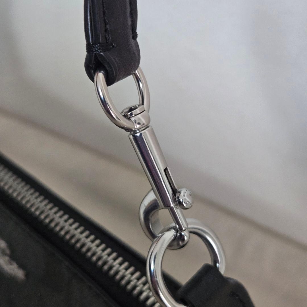 【極美品】COACH シグネチャーハンドバッグ　コーチアクセサリーポーチ