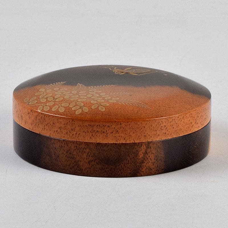 茶道具　輪島塗　北浜宗貴作　黒柿　螺鈿装飾　萩に鈴虫蒔絵　香合　共箱　V9157