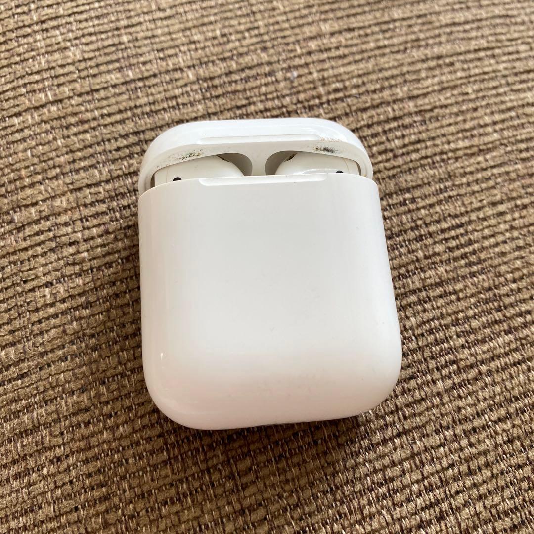 Apple AirPods 第1世代 MV7N2J/A M109134722最低 価格