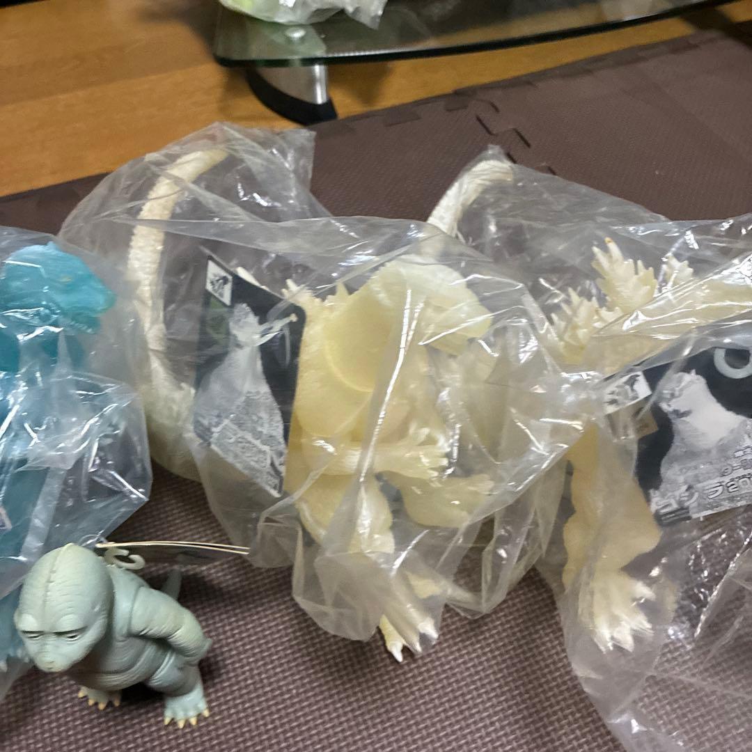 ⭐︎新品タグ付ムービーモンスターシリーズミニラ、ゴジララドン、モスラ劇場限定ゴジラ