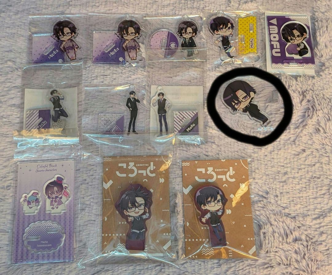 からぴち カラフルピーチ もふくん アクリルスタンド