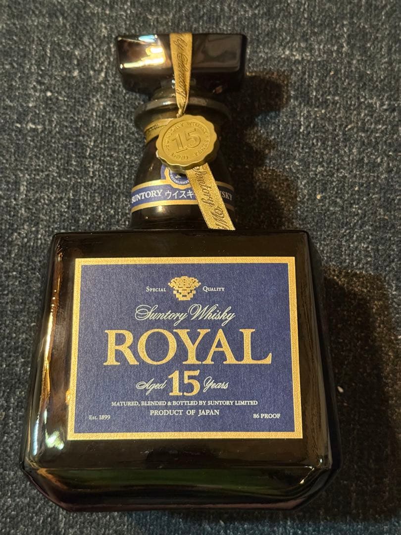 未開栓】サントリーウイスキーローヤルプレミアム15年 700ml