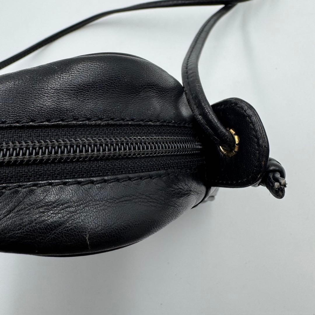 LOEWE ショルダーバッグ　ブラック　レザー　アナグラム　ヴィンテージ