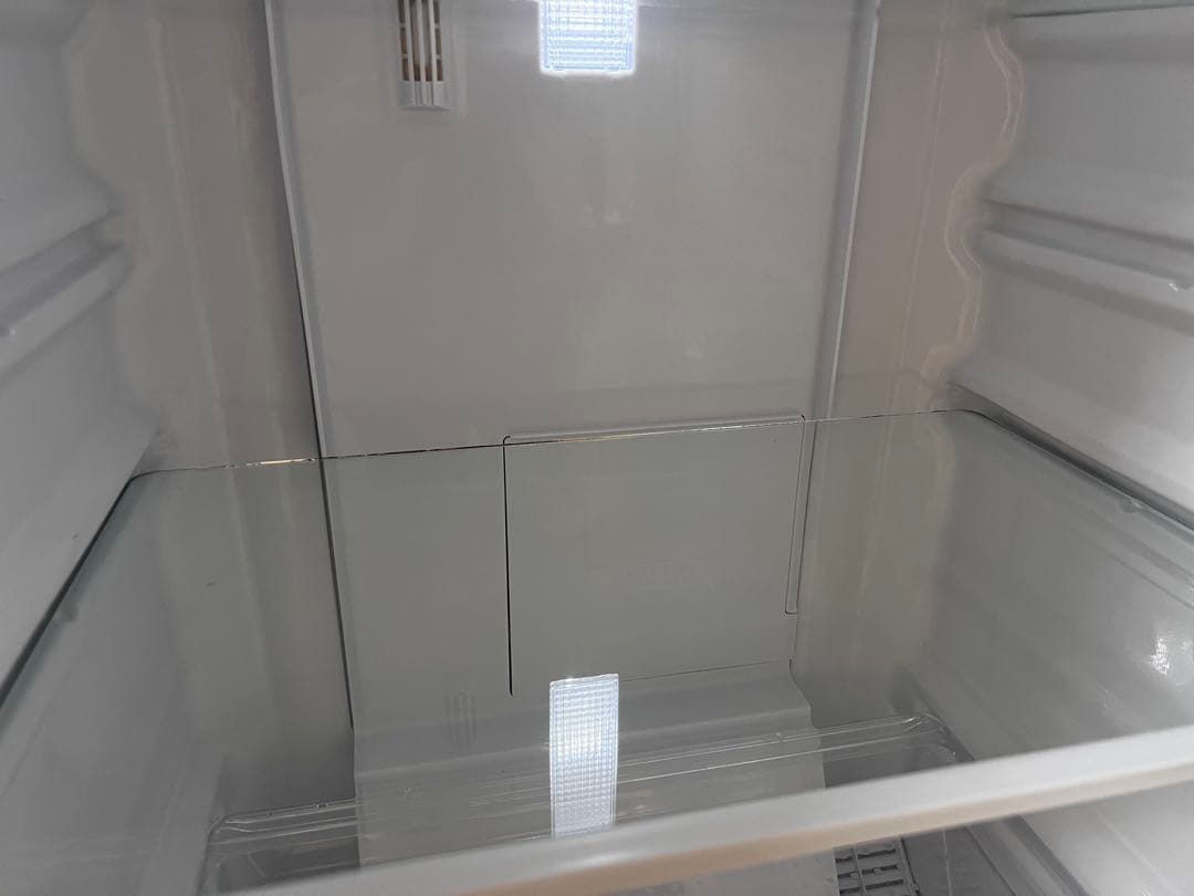 【年内売り切り】交渉可 SHARP 167L 冷凍冷蔵庫 SJ-17E5-KW