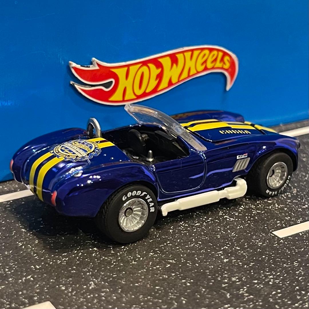 ホットウィール シェルビー コブラ 427 S/C コンベンションカー