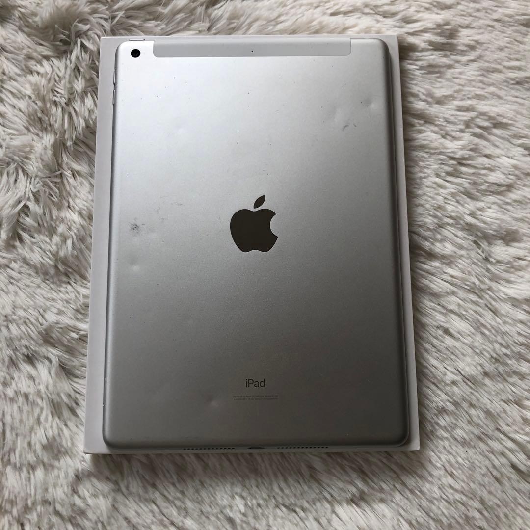 1/1販売終了】iPad 第7世代 128GB SIMフリー 【すぐ発送】