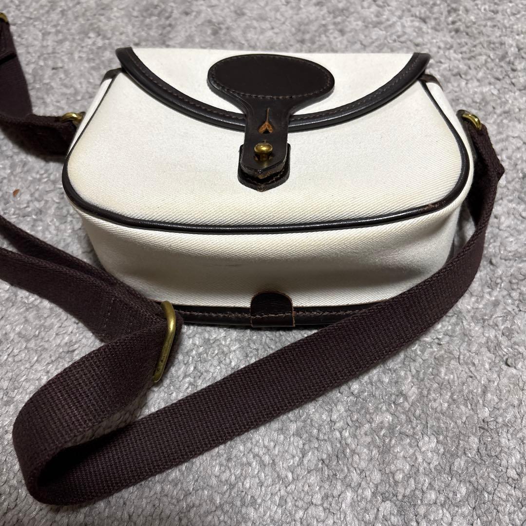 BRADY ブレディ COLNE MINI ショルダーバッグ　ホワイト