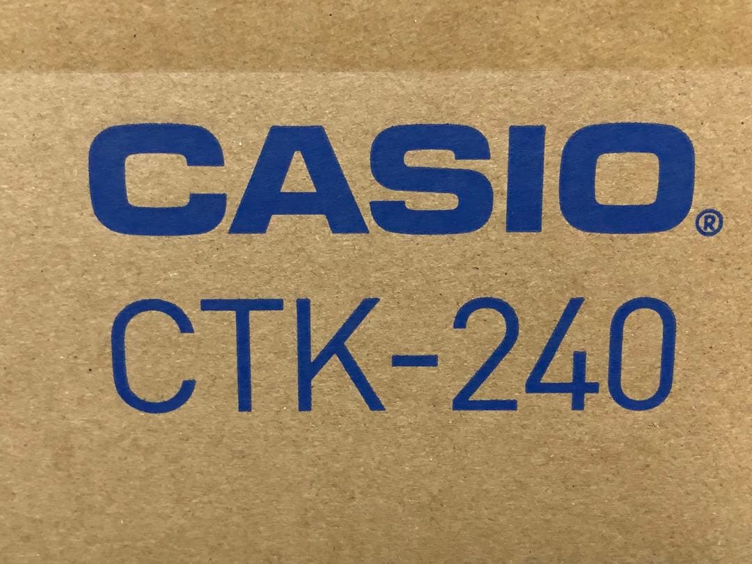 CASIO CTK-240 ポータブルシンセサイザー