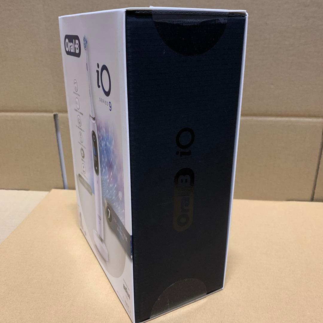 新品未開封　Braun ブラウン オーラルB 電動歯ブラシ iO9