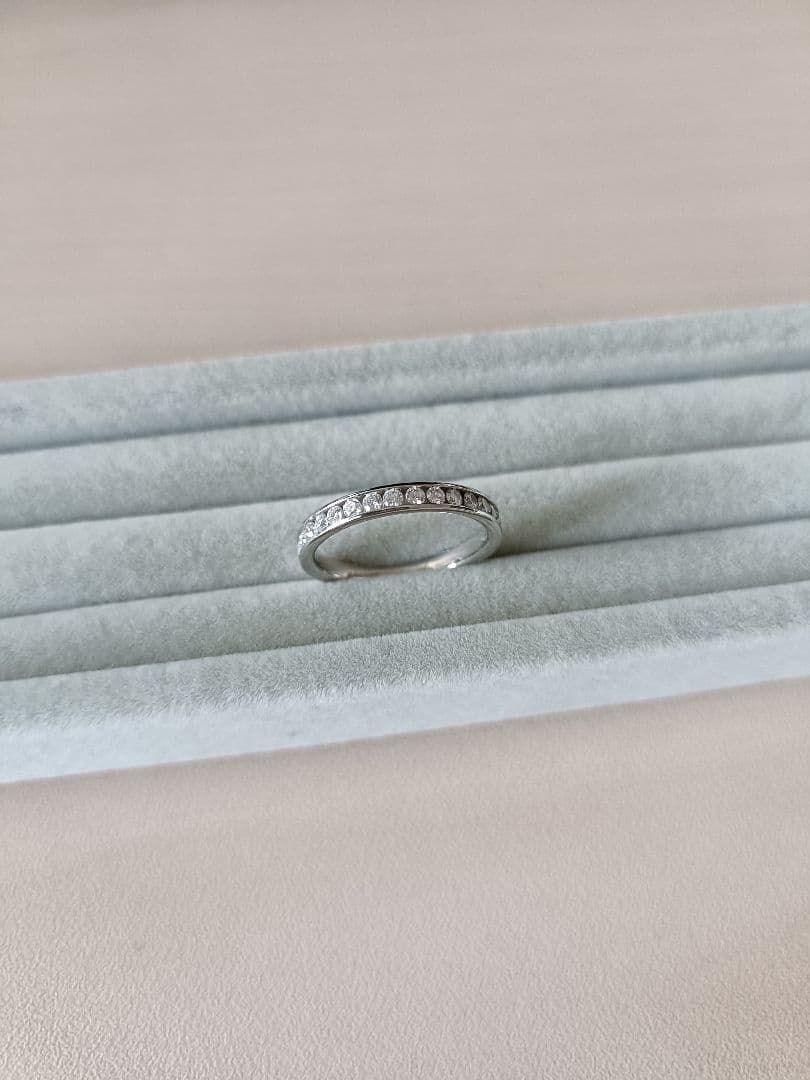 スタージュエリー 9号 プラチナ ハーフエタニティ リング 0.28