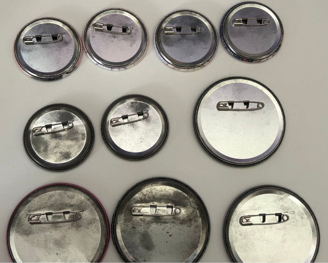 nqrse あらき　缶バッジセット