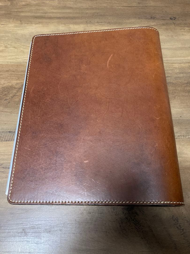バインダー　レザー　A4 UNUSED