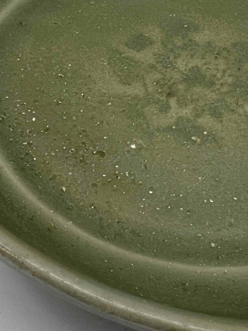 元時代 青磁 龍泉窯刻牡丹花盤 青磁皿 唐物 古賞物