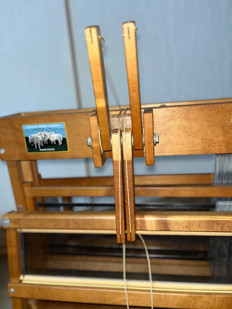 ア*ん様 4枚綜絖レバー式卓上織り機　シャクトスピンドル社製＋筬4枚