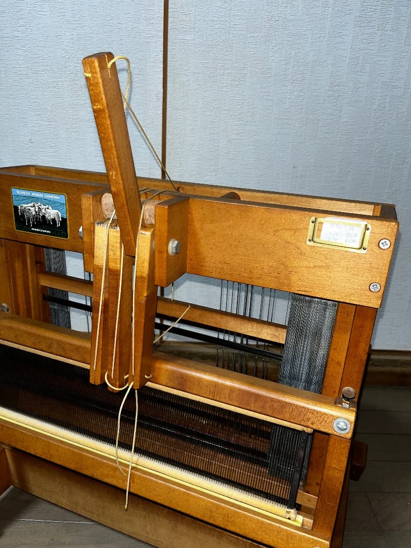 ア*ん様 4枚綜絖レバー式卓上織り機　シャクトスピンドル社製＋筬4枚