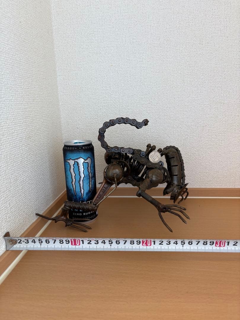 エイリアン　メタルアート　廃材アート　スクラップアート