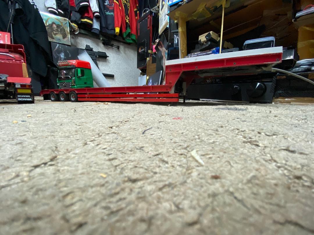 タミヤ　1/14 スカニアR620フルオペレーション　重機トレーラーセット