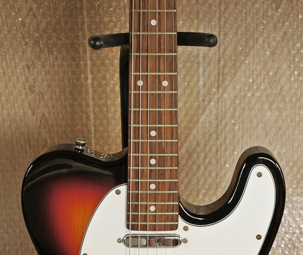 Playtech Telecaster エレキギター サンバースト 置き台付き