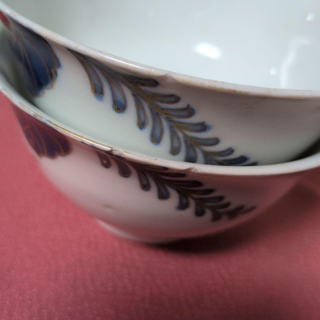 陶磁器　蓋物　蓋付き碗　煮物碗　２個（本体２個＋蓋６枚）金彩　色絵　染付　吉祥文