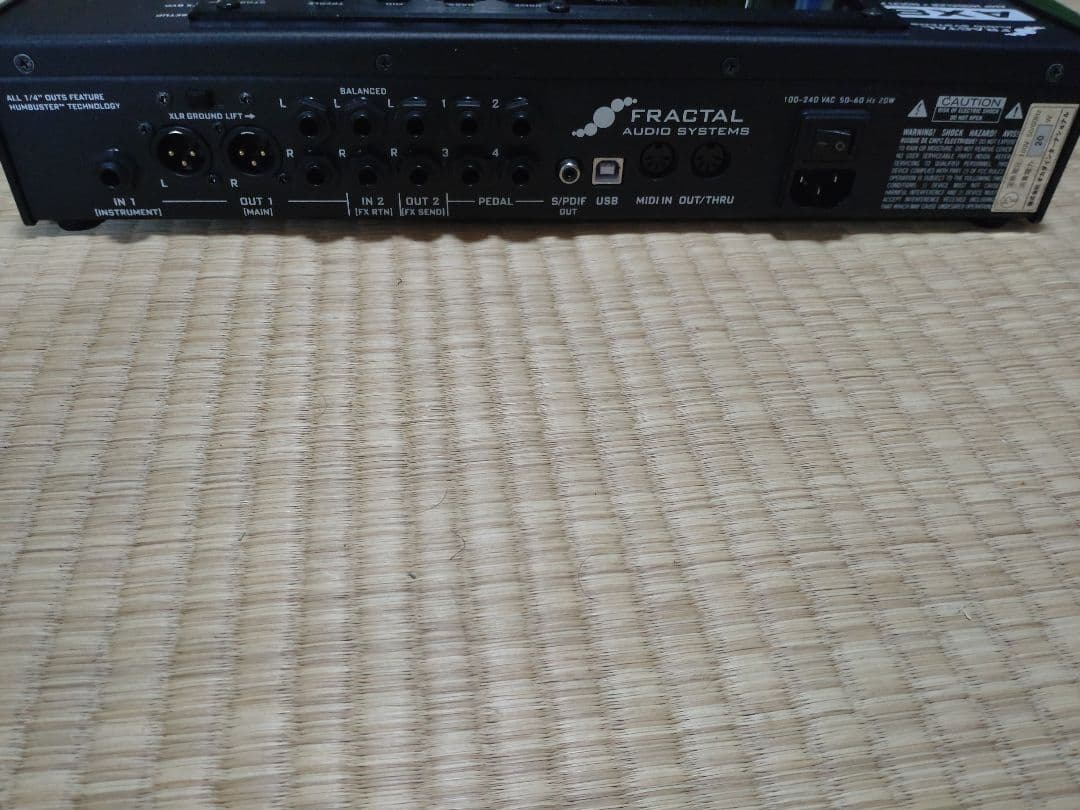 Fractal Audio Systems AX8 ケース付き