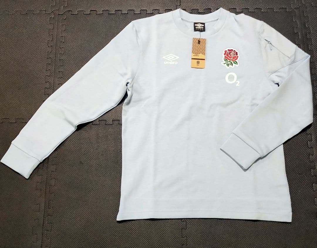 umbroイングランド代表スウェットトレーナー