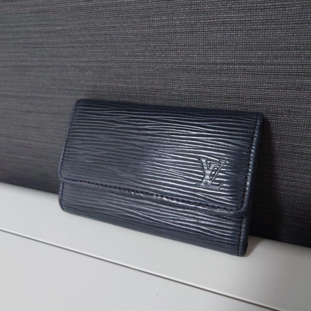 最終お値下げ　Louis Vuitton　エピ ブラックキーケース Louis Vuitton ルイヴィトン エピレザー ブラック キーケース482391