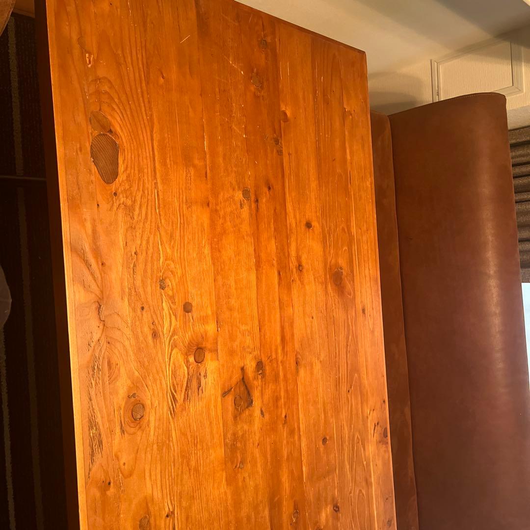 ダイニングテーブル(クラッシュゲート)