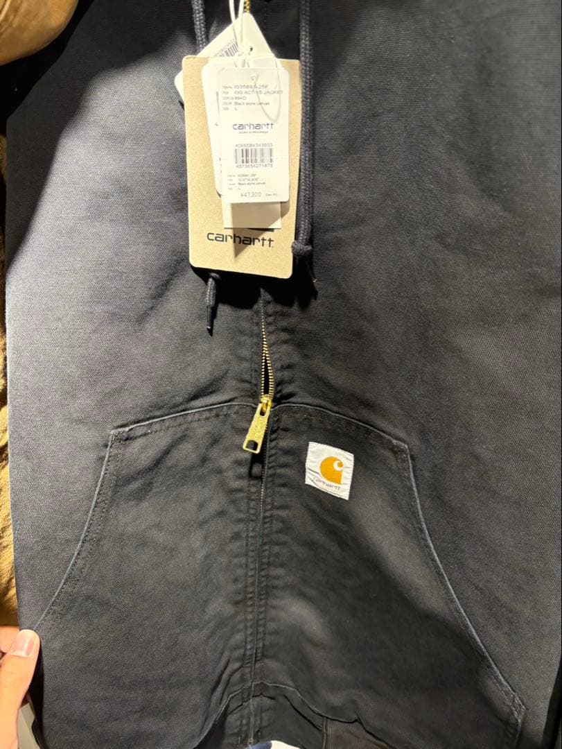 Carhartt アクティブジャケット　ブラック　Lサイズ　値下げ⭕️