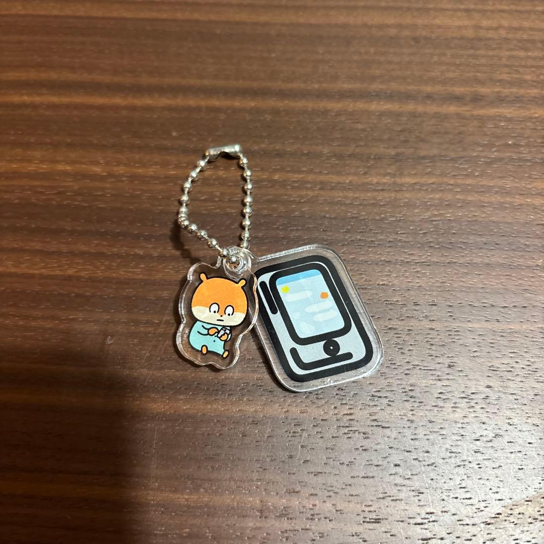 こねずみ アクリルキーホルダー - メルカリ