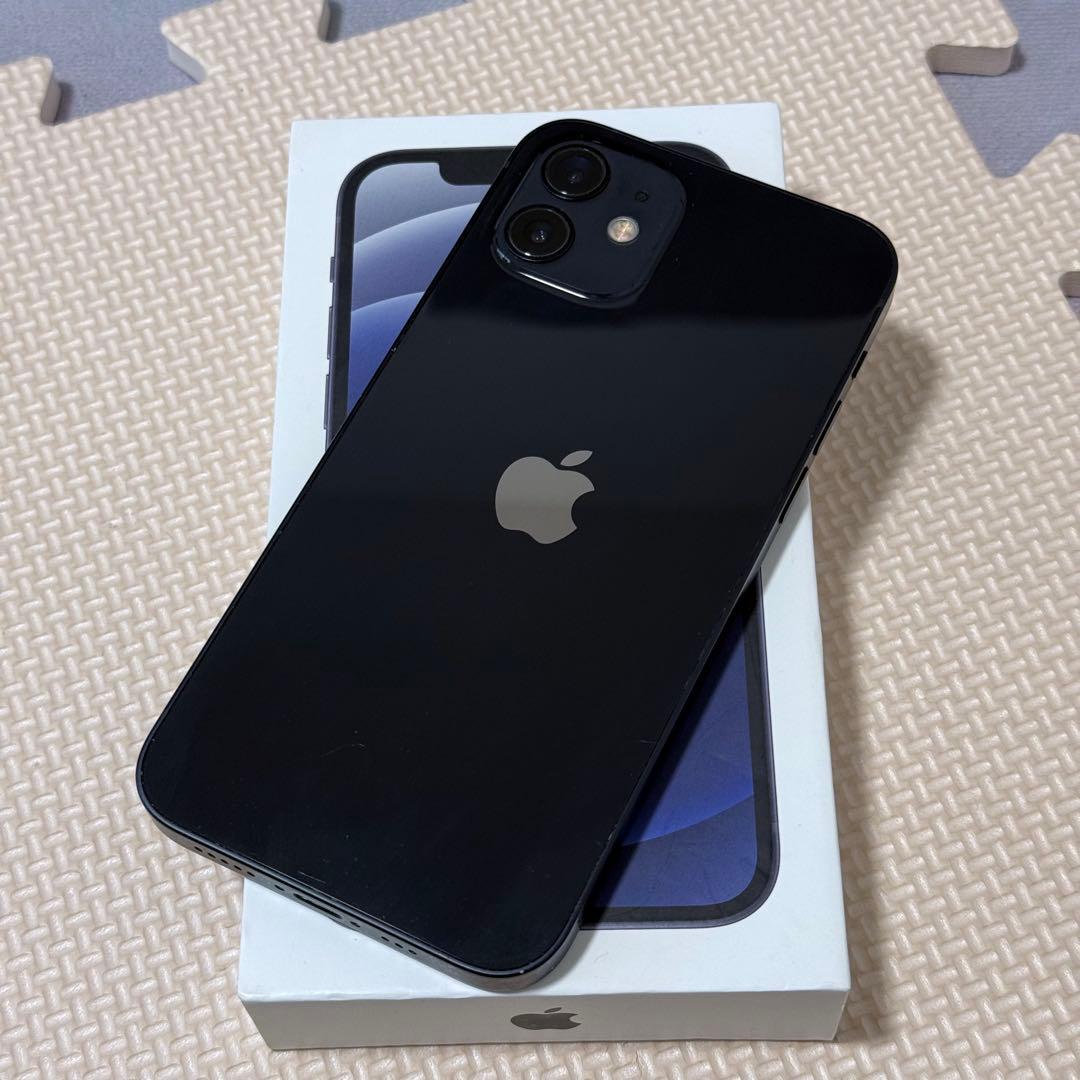 Apple iPhone 12 ブラック 本体 64GB