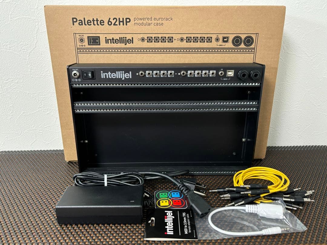 Intellijel 4U Palette Case 62HP Black - メルカリ