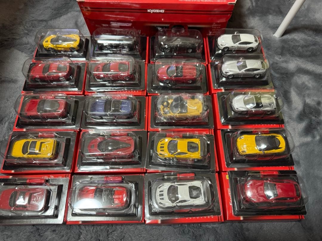 京商 Ferrari ミニカーコレクション 9 1BOX 開封済