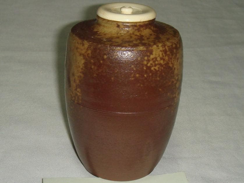 茶道具　備前焼　陶峰作　備前胡麻焼肩衝茶入　海松浪裂仕覆付　美品！！