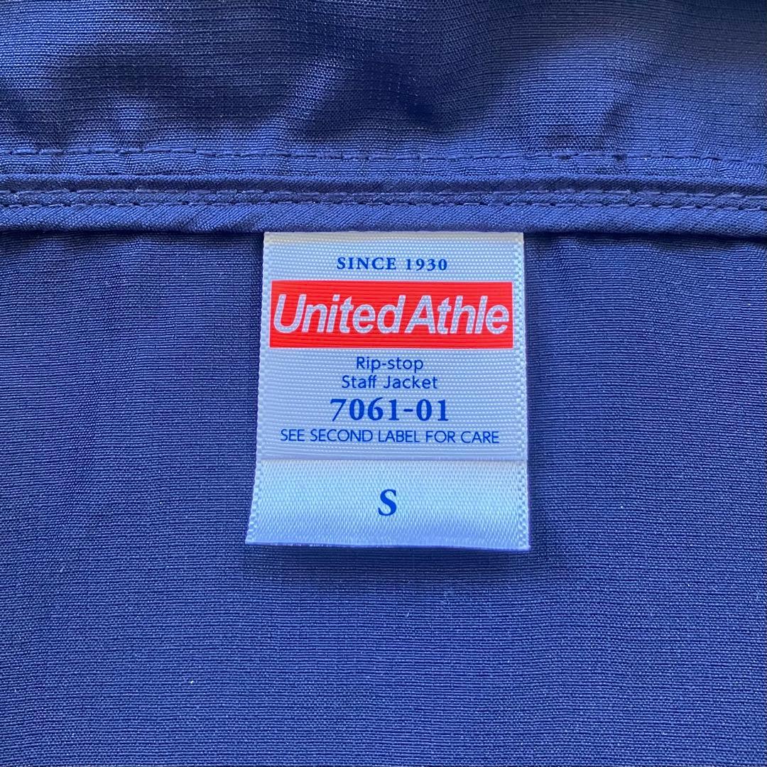 大阪・関西万博　ミャクミャク　イベントブルゾン　非売品　缶バッジ付き　Sサイズ