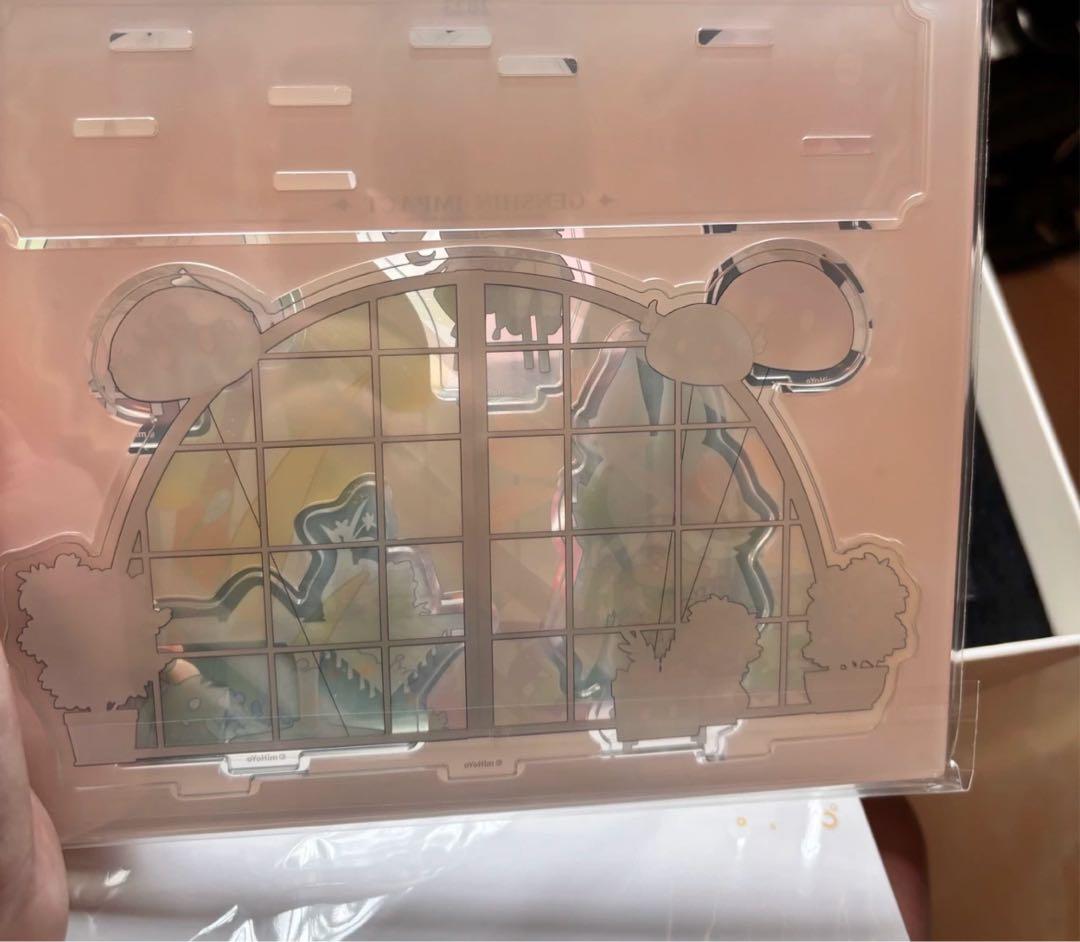 公式正規品　レア　アクスタ　原神公式三周年記念ギフトボックス