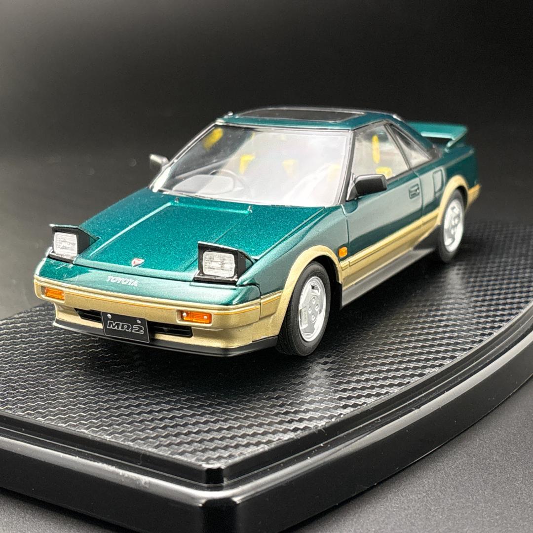 トヨタ MR2 （AW11） 前期型 G-リミテッド （1/24組立完成品） トヨタ MR2 (AW11) 前期型 G-リミテッド (ムーンルーフ) (プラモデル