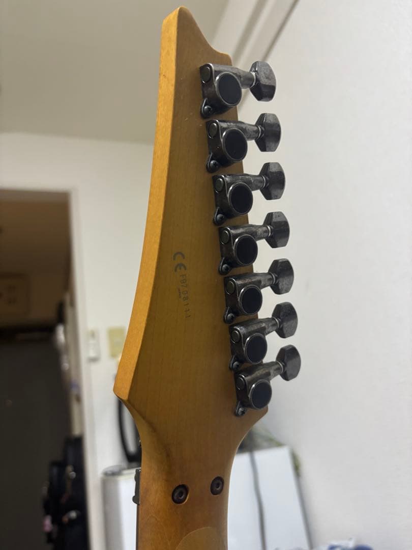 Ibanez Universe ブラックエレキギター