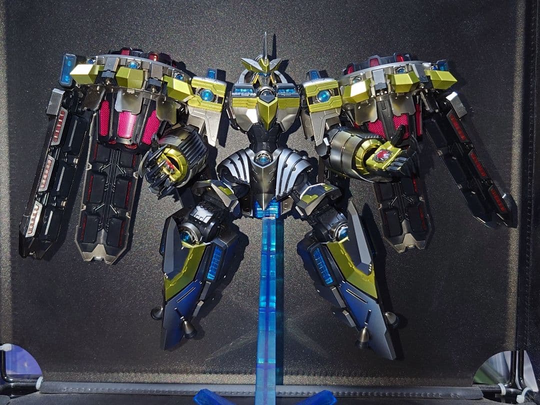 PLAMAX 天霆號アーゼウス／遊戯王カードゲーム 塗装済み完成品