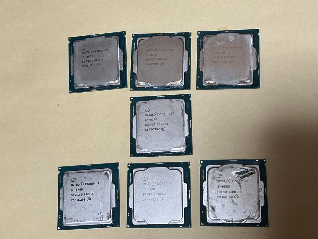Intel Core i7-8700 SR3QS★i5-9500Tなど7個セット Intel Core i7-8700 SR3QS☆i5-9500Tなど7個セット Intel Core i7-8700