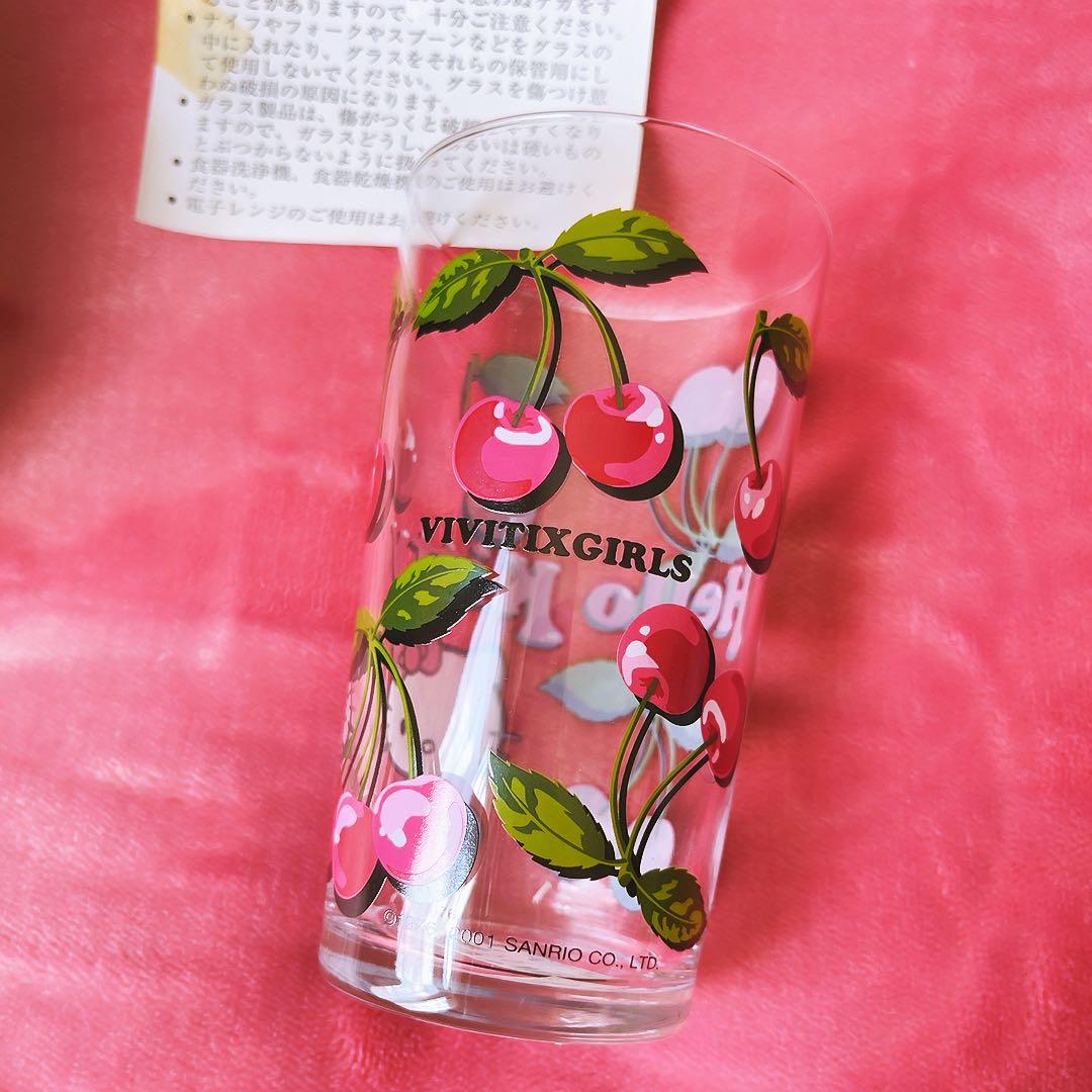 希少レア　ハローキティ　グラス　チェリー　vivitex 2001 サンリオ