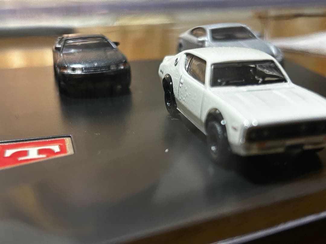 スカイラインGT-Rミニカー 6台セット 透明ケース付き 歴代スカイライン