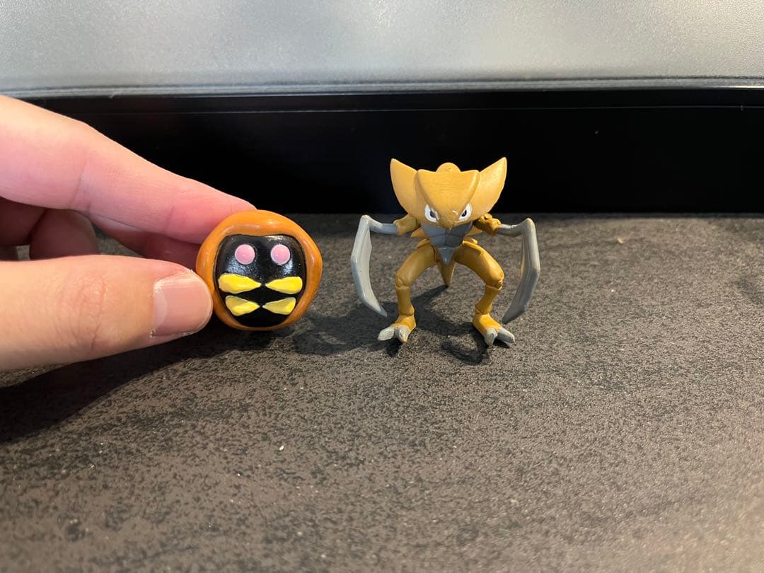 希少】モンコレ ポケモン 初期 カブト カブトプス